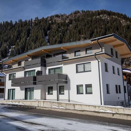 Ferienhaus Gipfelblick Neustift im Stubaital Buitenkant foto