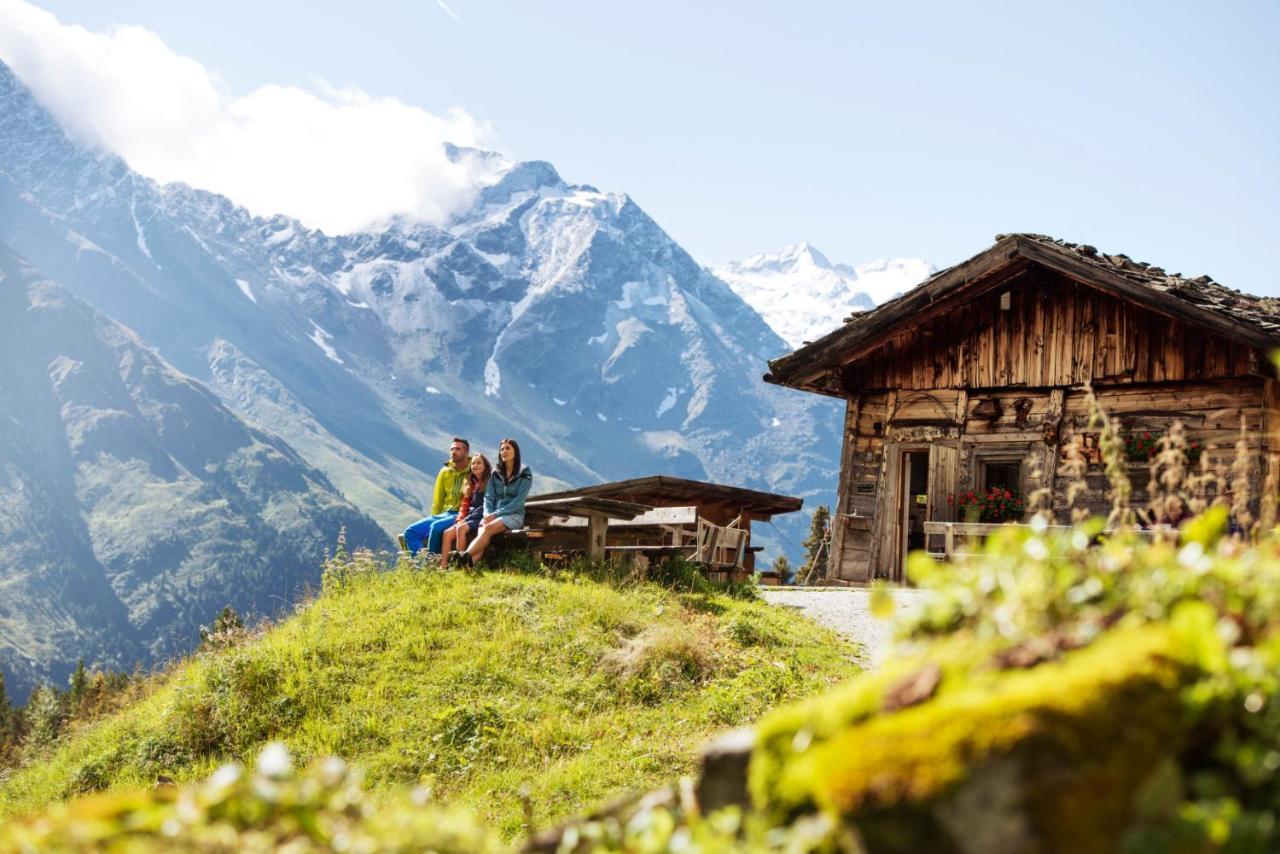 Ferienhaus Gipfelblick Neustift im Stubaital Buitenkant foto