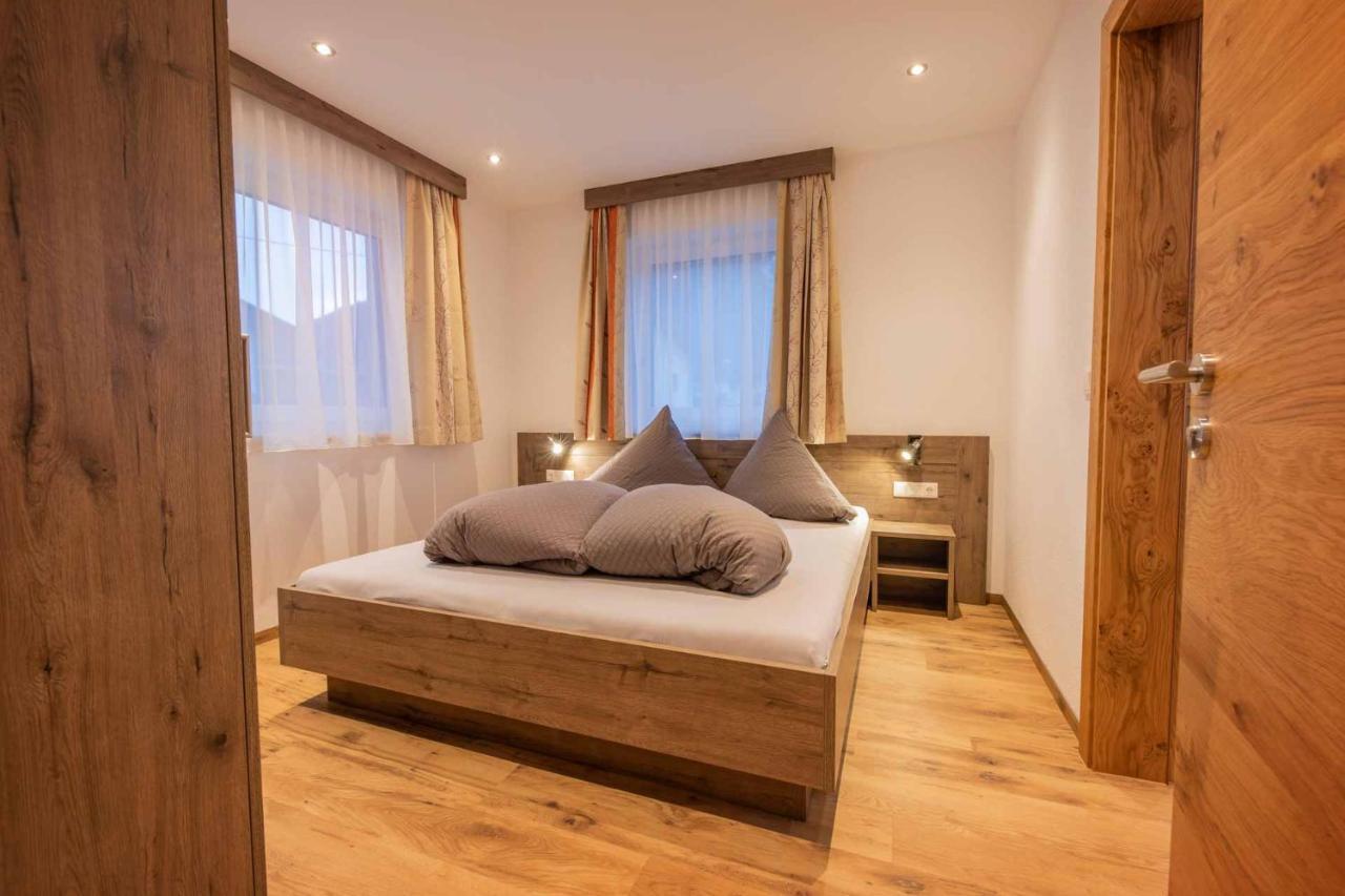 Ferienhaus Gipfelblick Neustift im Stubaital Buitenkant foto