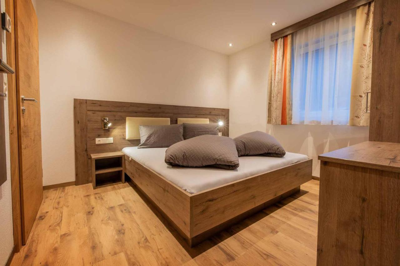 Ferienhaus Gipfelblick Neustift im Stubaital Buitenkant foto