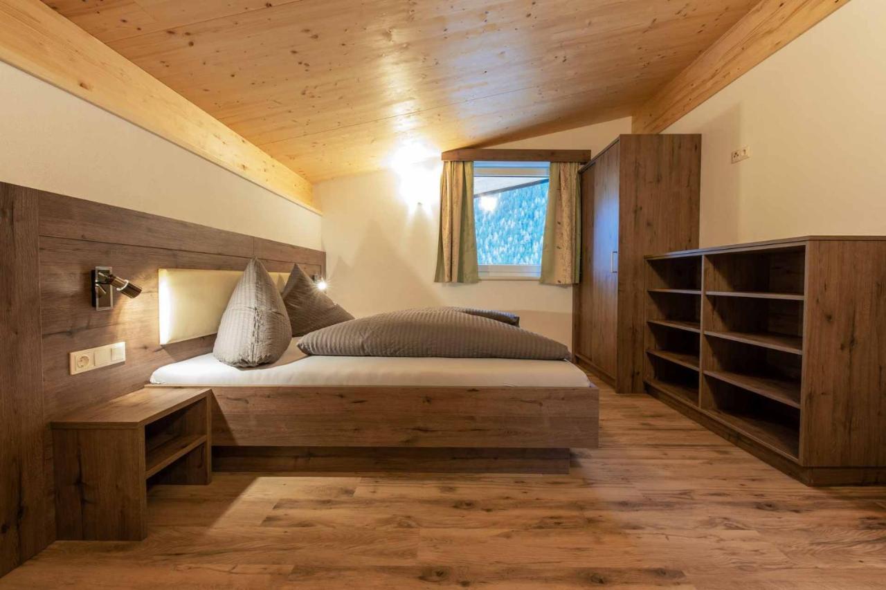 Ferienhaus Gipfelblick Neustift im Stubaital Buitenkant foto
